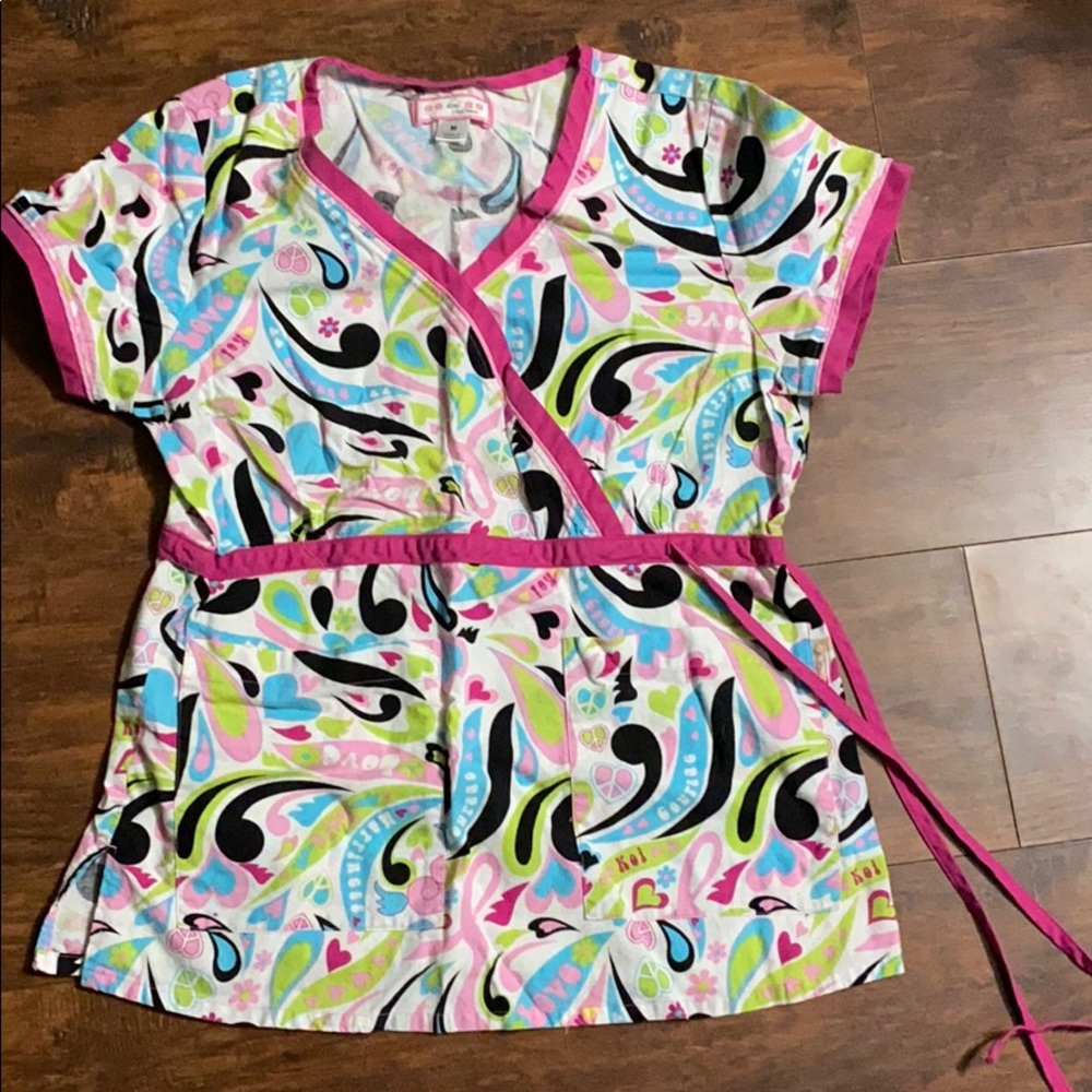 Koi hippie style scrub top